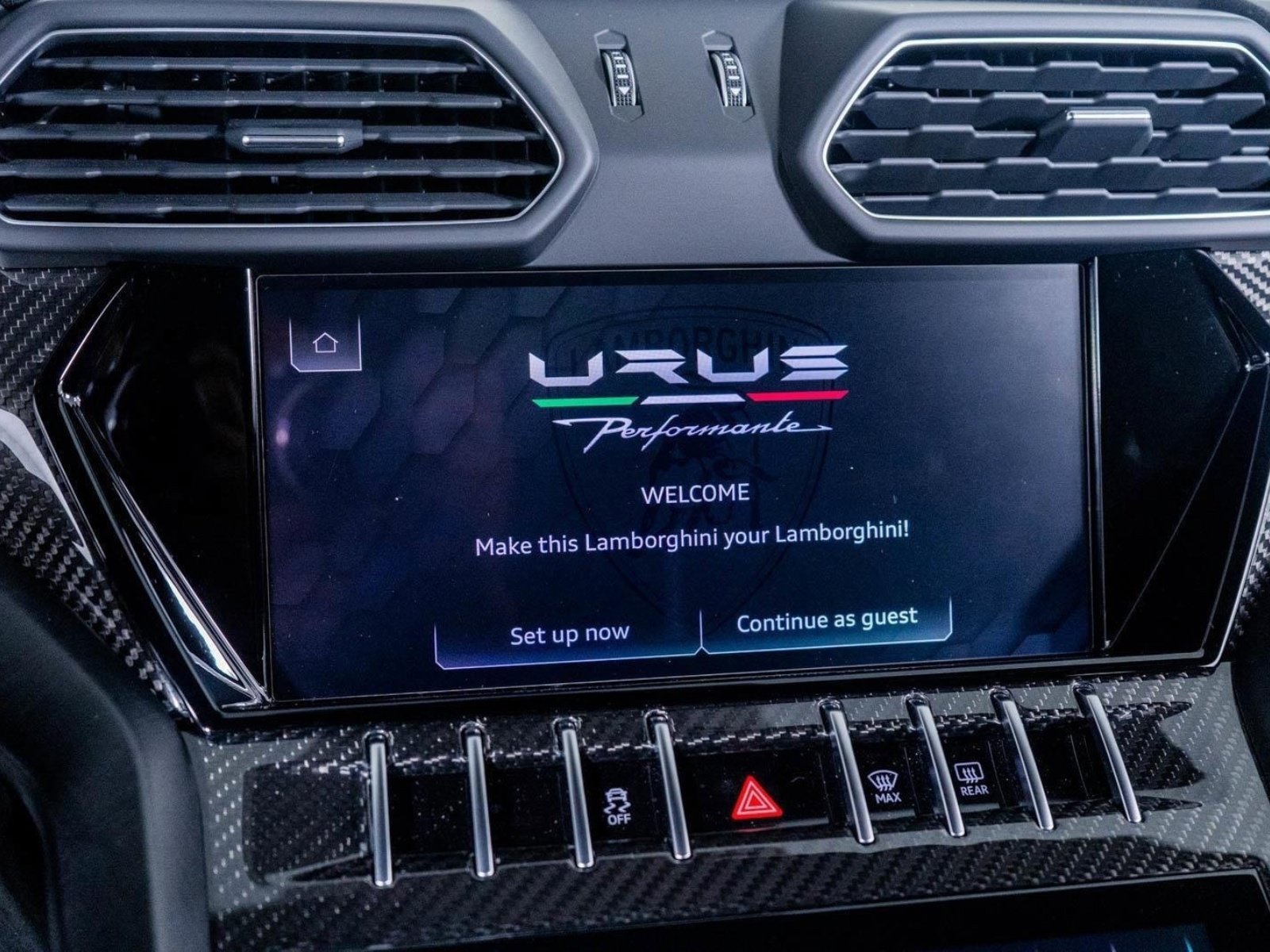 Used 2023 Lamborghini Urus Performante AWD/4WD image 34