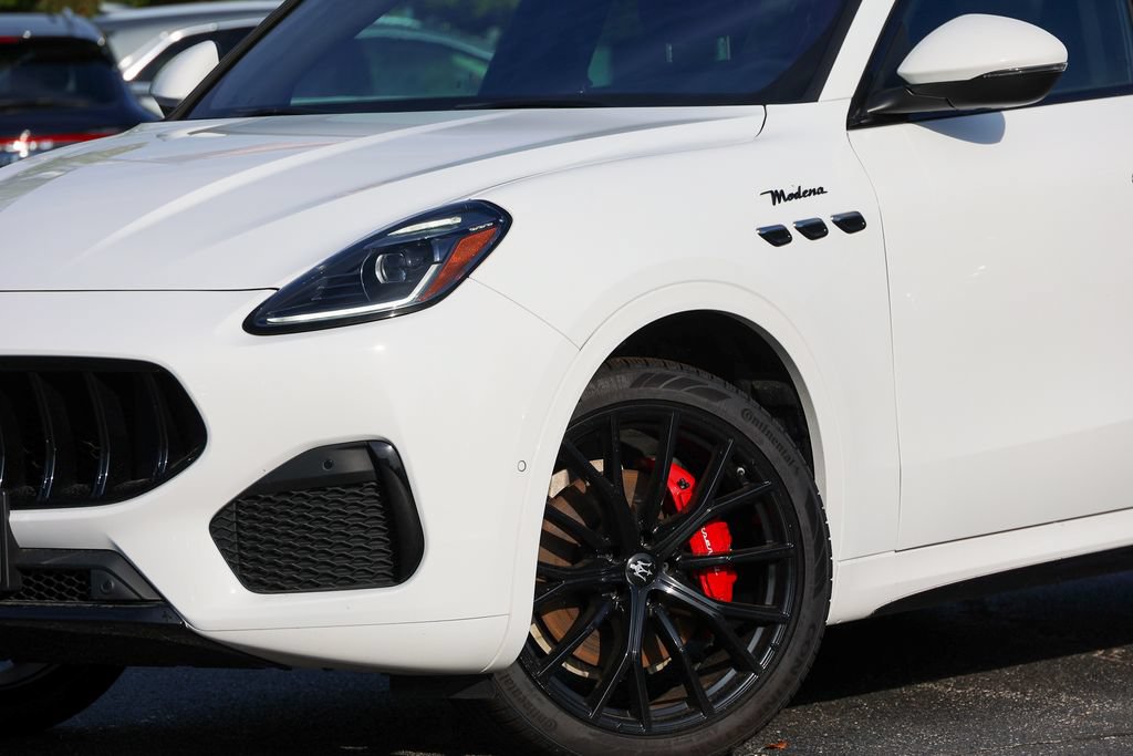 Used 2024 Maserati Grecale Modena AWD/4WD image 19