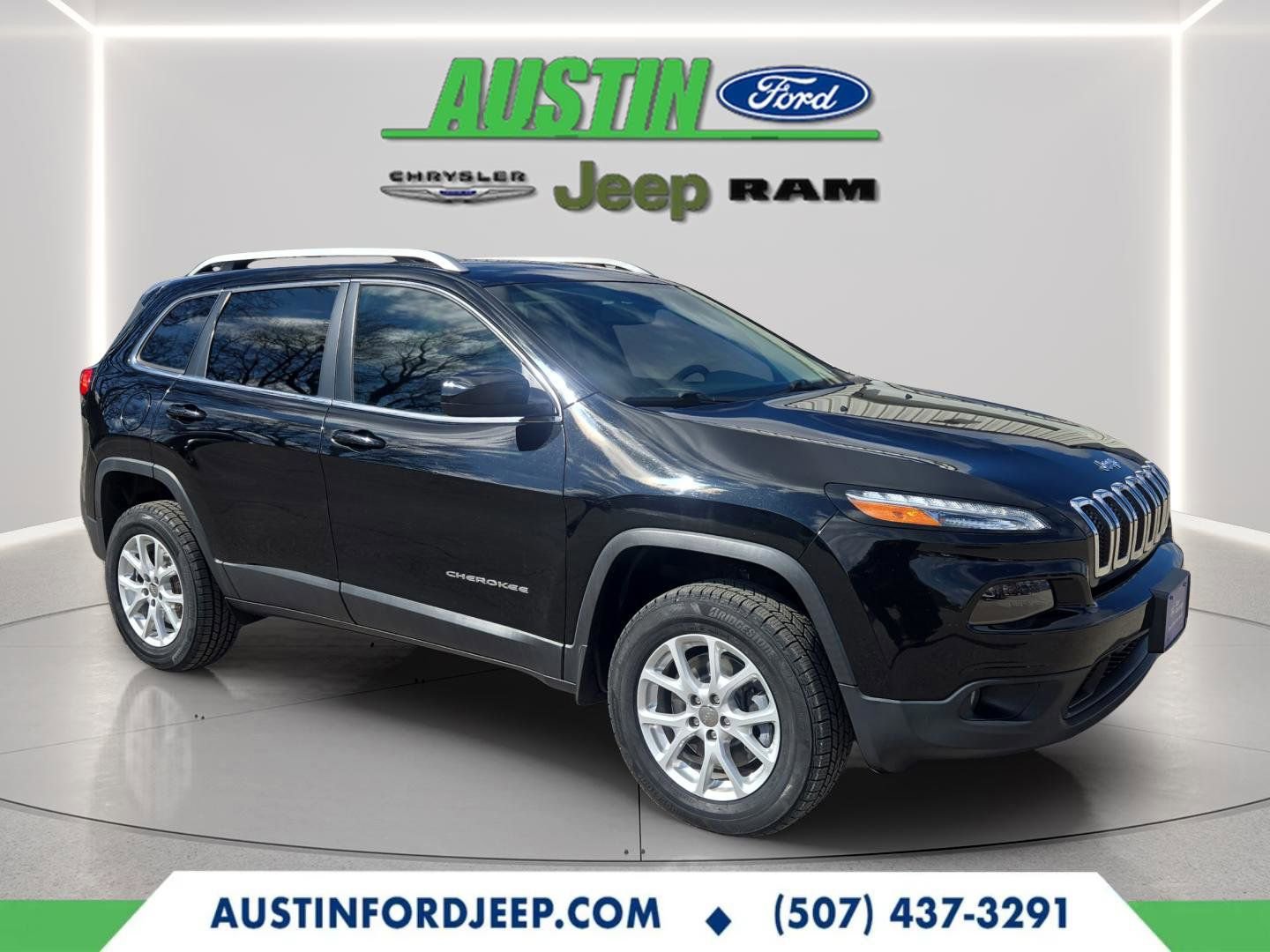 Used 2017 Jeep Cherokee Latitude image 15
