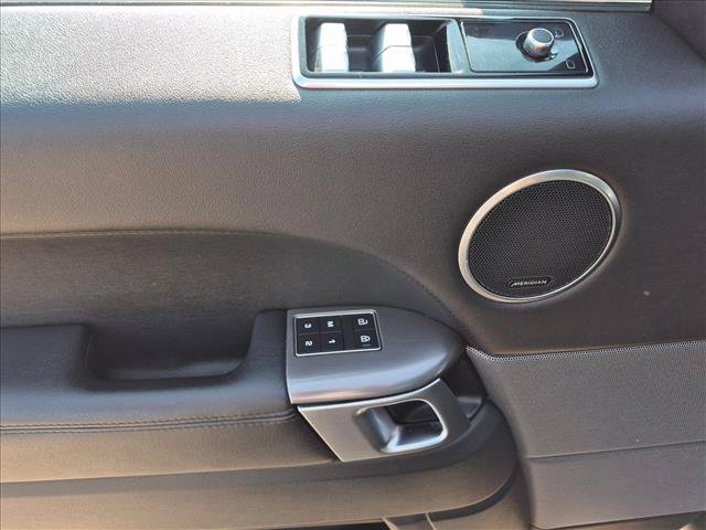 Used 2022 Land Rover Range Rover Sport SE AWD/4WD image 15