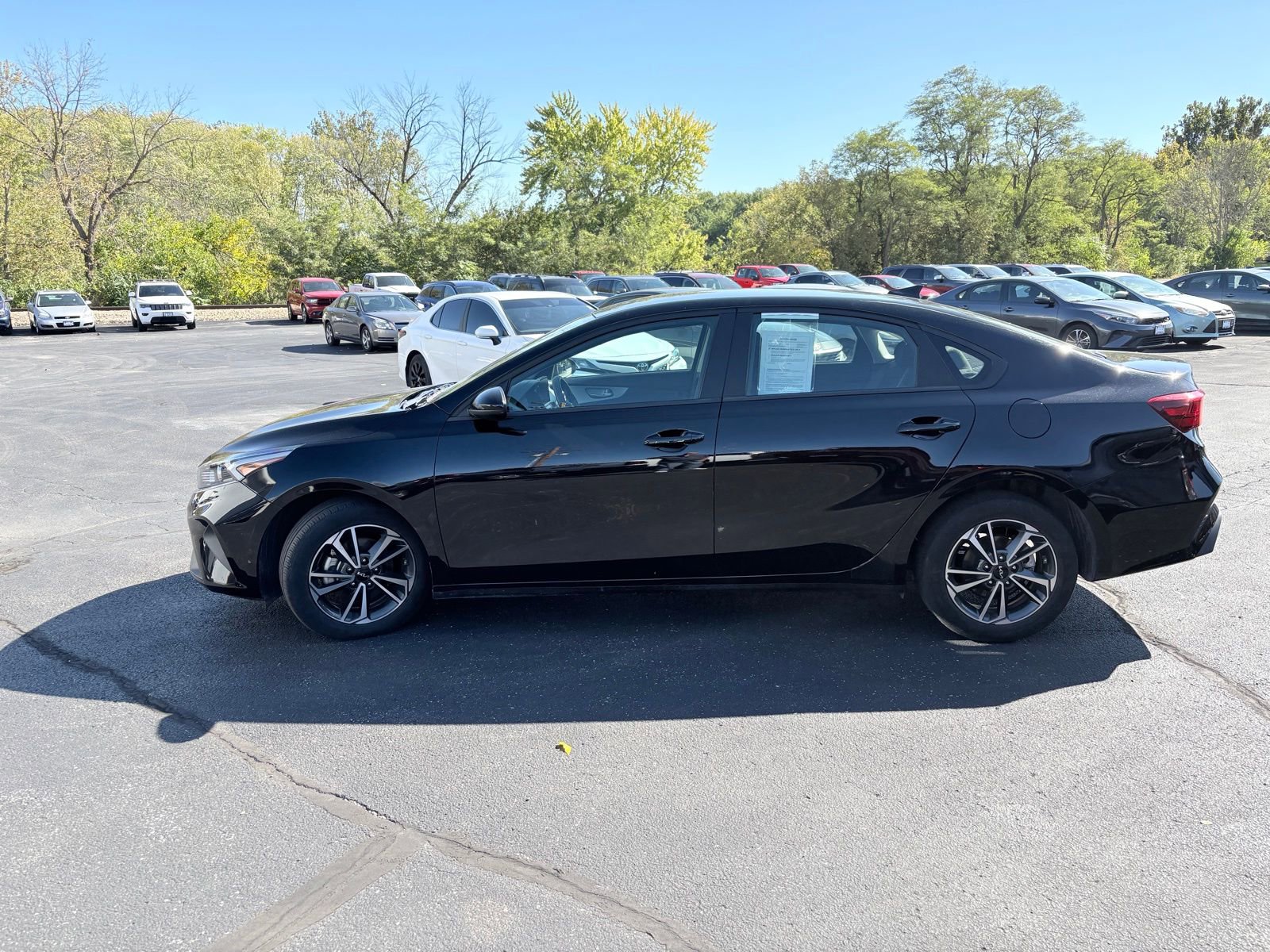 Used 2024 Kia Forte LXS image 4