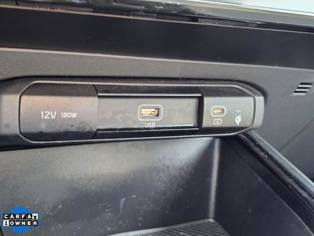 Used 2023 Kia Niro EX FWD image 28