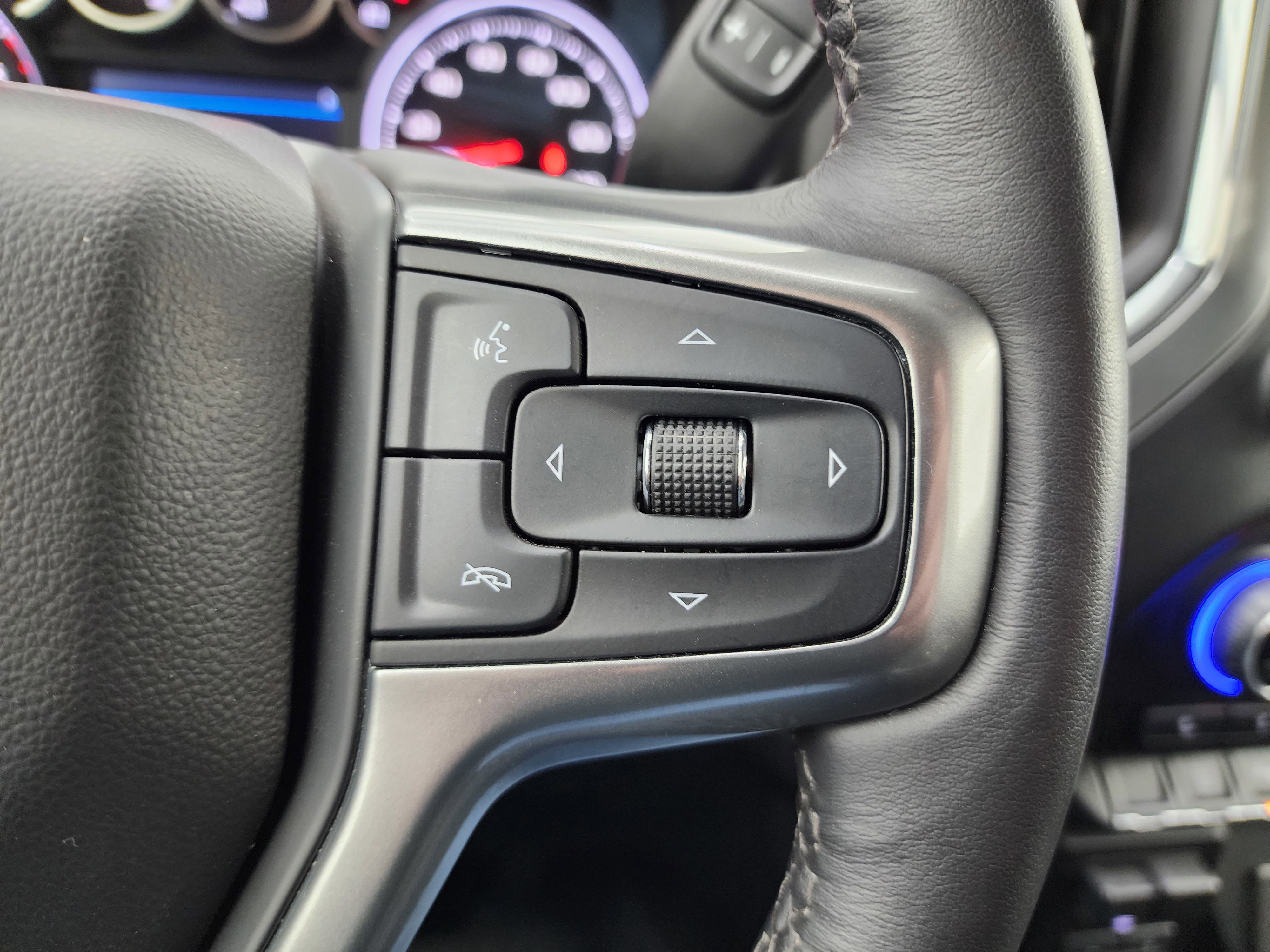 Used 2022 Chevrolet Silverado 2500 LTZ w/ Safety Package image 16