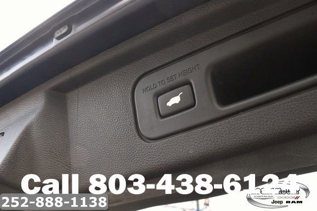 Used 2023 Honda Odyssey Elite image 18
