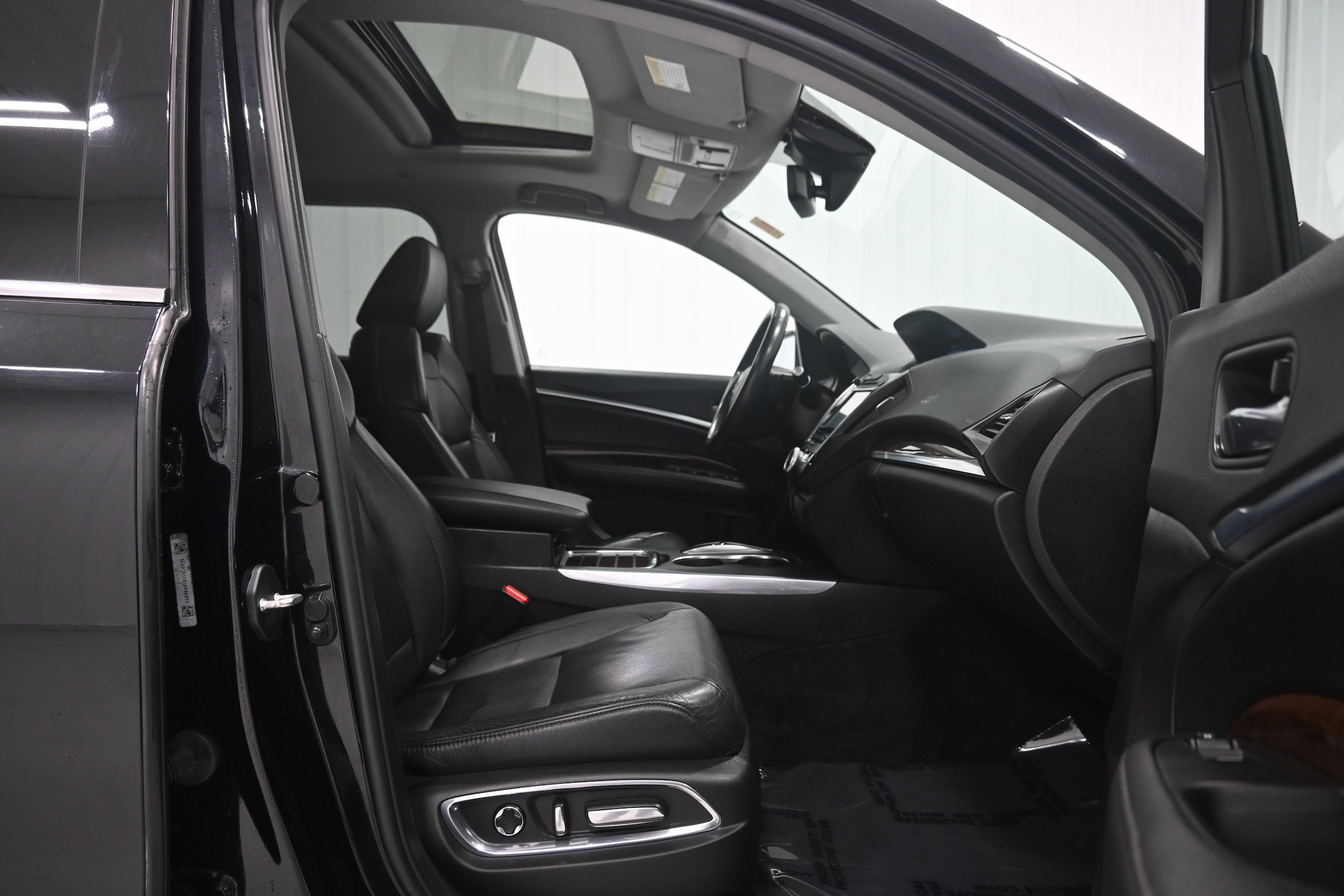 Used 2020 Acura MDX SH-AWD image 28