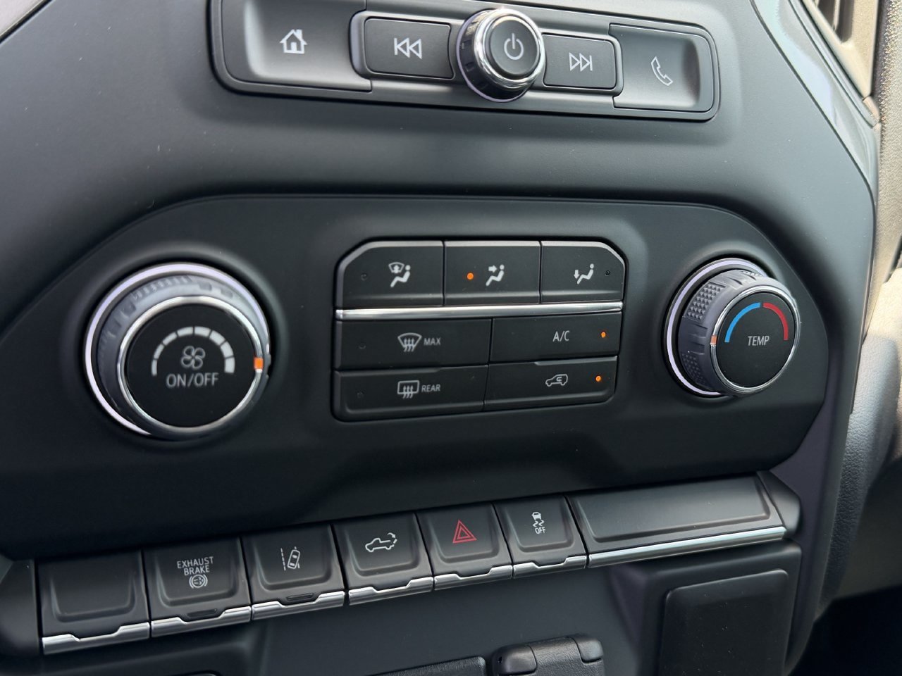 New 2026 Chevrolet Silverado 2500 W/T AWD/4WD image 17