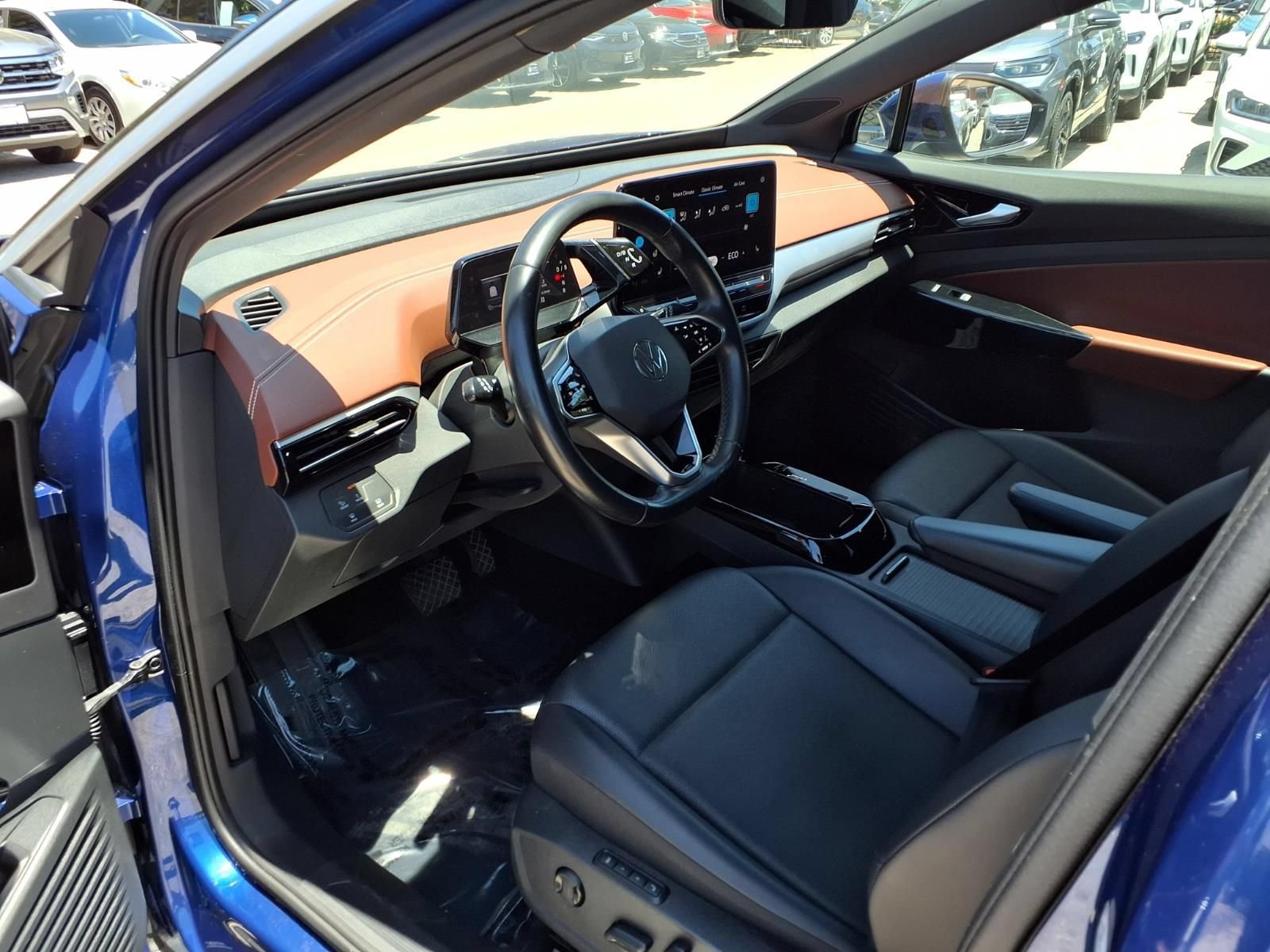 Used 2022 Volkswagen ID.4 Pro S w/ Gradient Package RWD image 16
