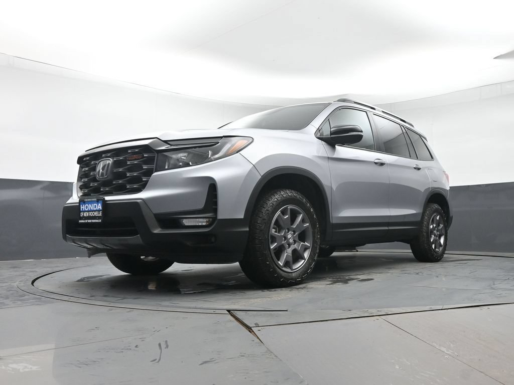 Certified 2024 Honda Passport TrailSport image 31