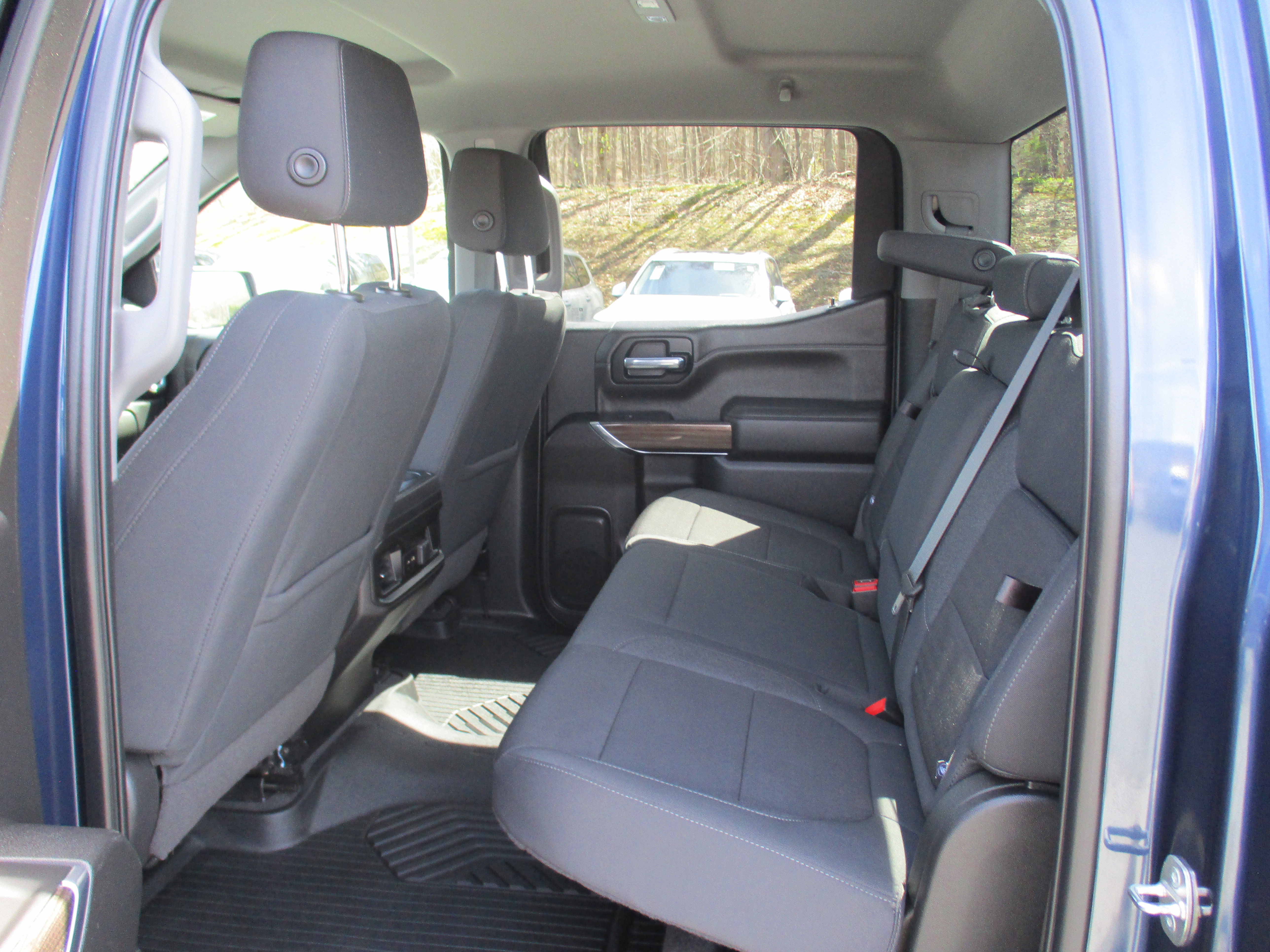 Certified 2022 Chevrolet Silverado 1500 RST w/ Z71 Off-Road Package image 12