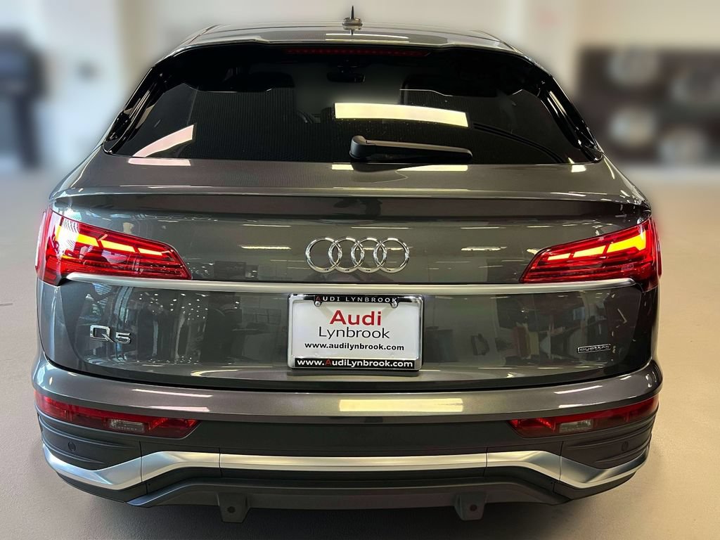 Used 2024 Audi Q5 2.0T Premium w/ Convenience Package AWD/4WD image 5
