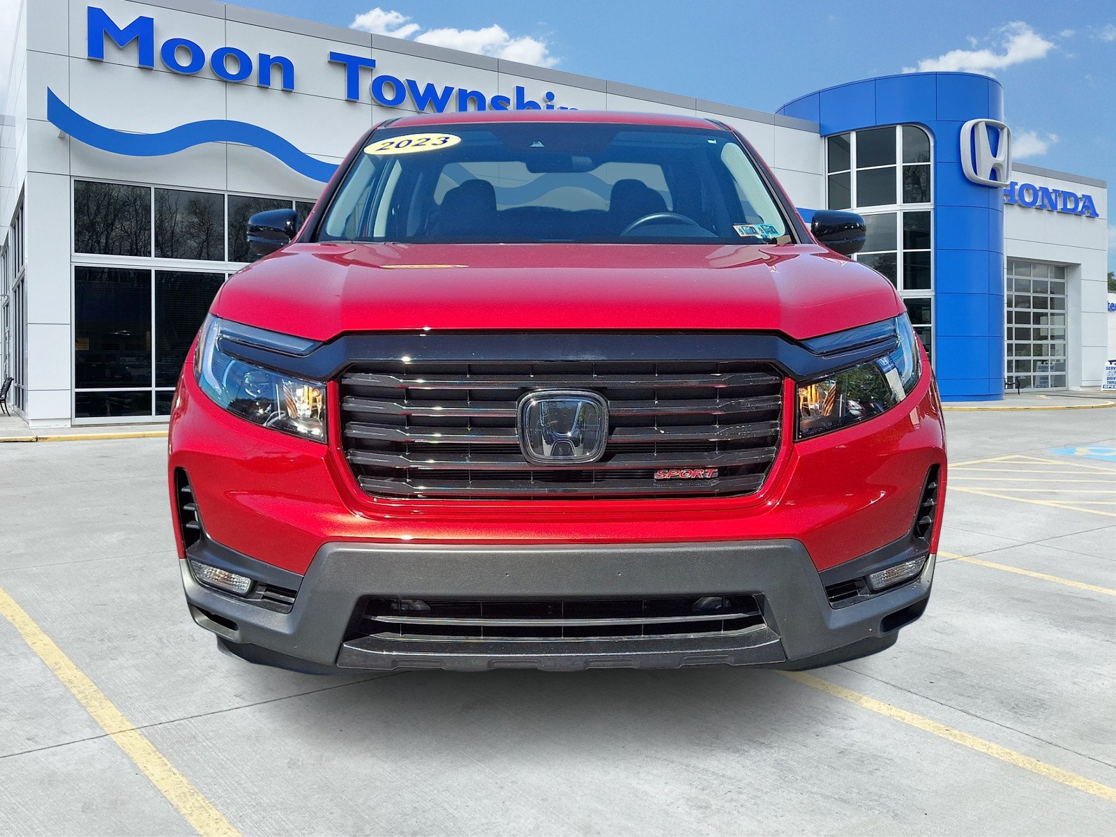 Used 2023 Honda Ridgeline Sport image 2
