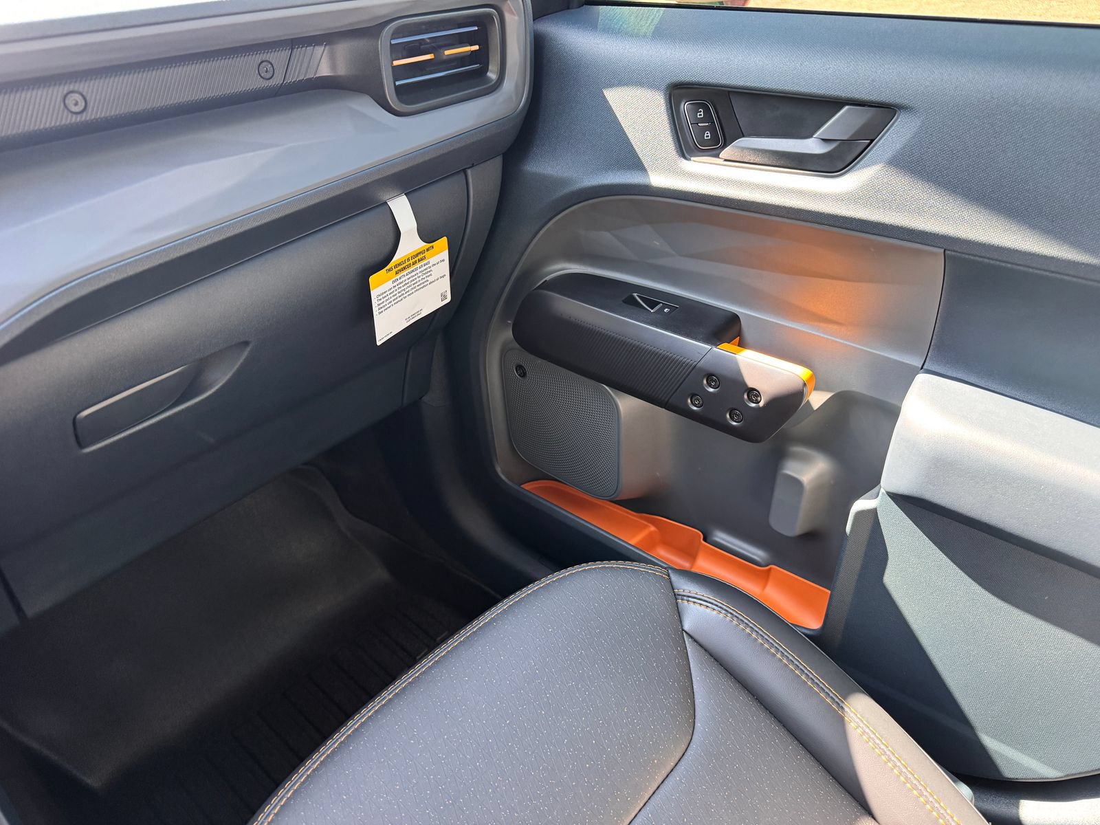 Used 2025 Ford Maverick Tremor AWD/4WD image 23