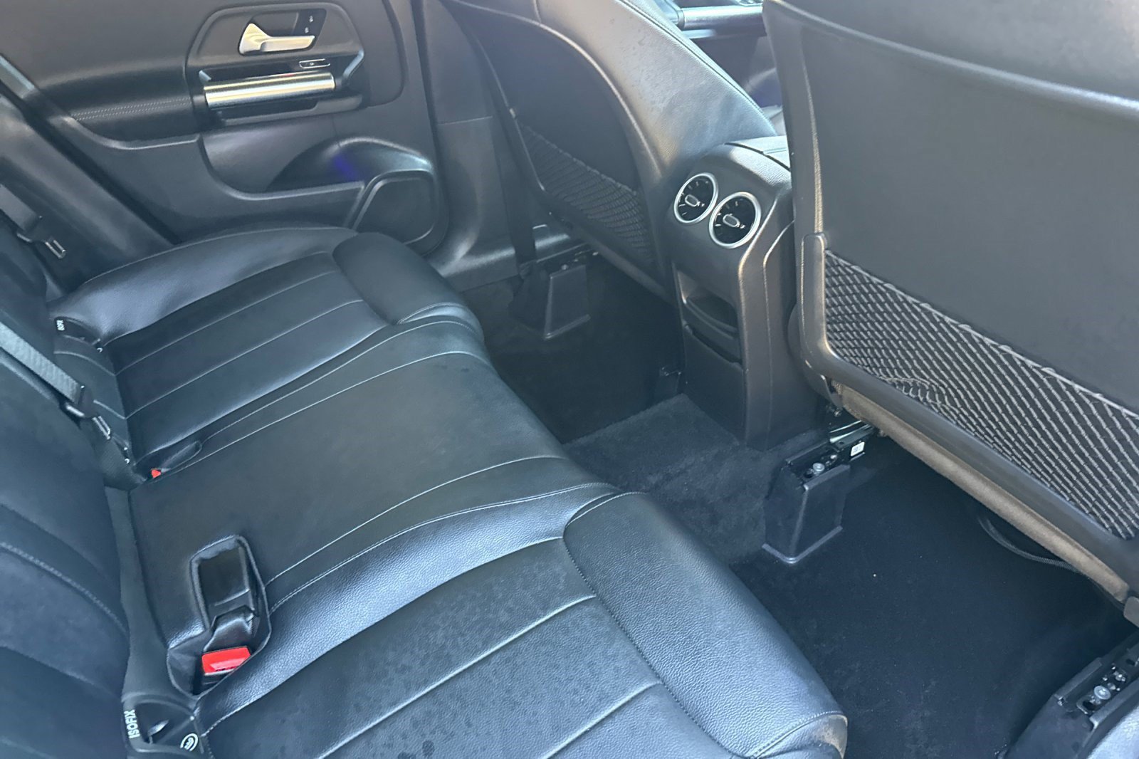 Certified 2023 Mercedes-Benz GLA 250 4MATIC image 33