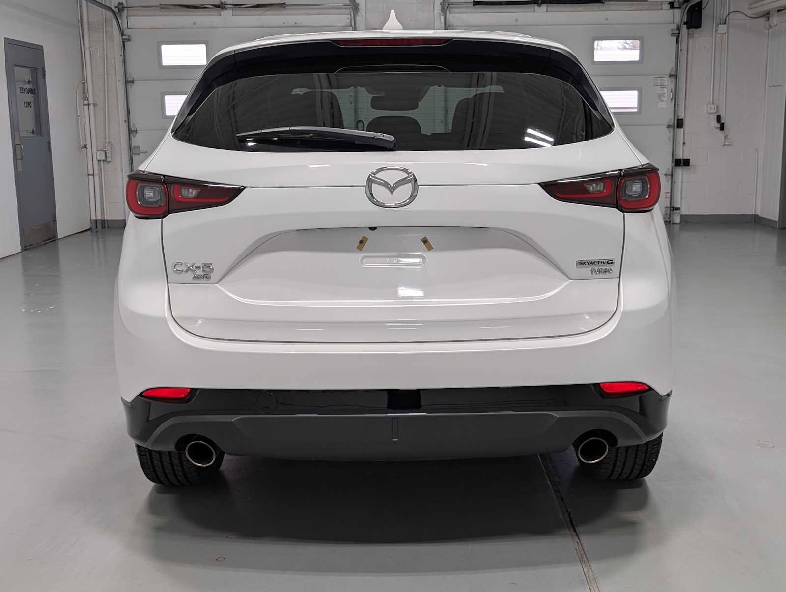 Certified 2024 MAZDA CX-5 Carbon Edition image 9