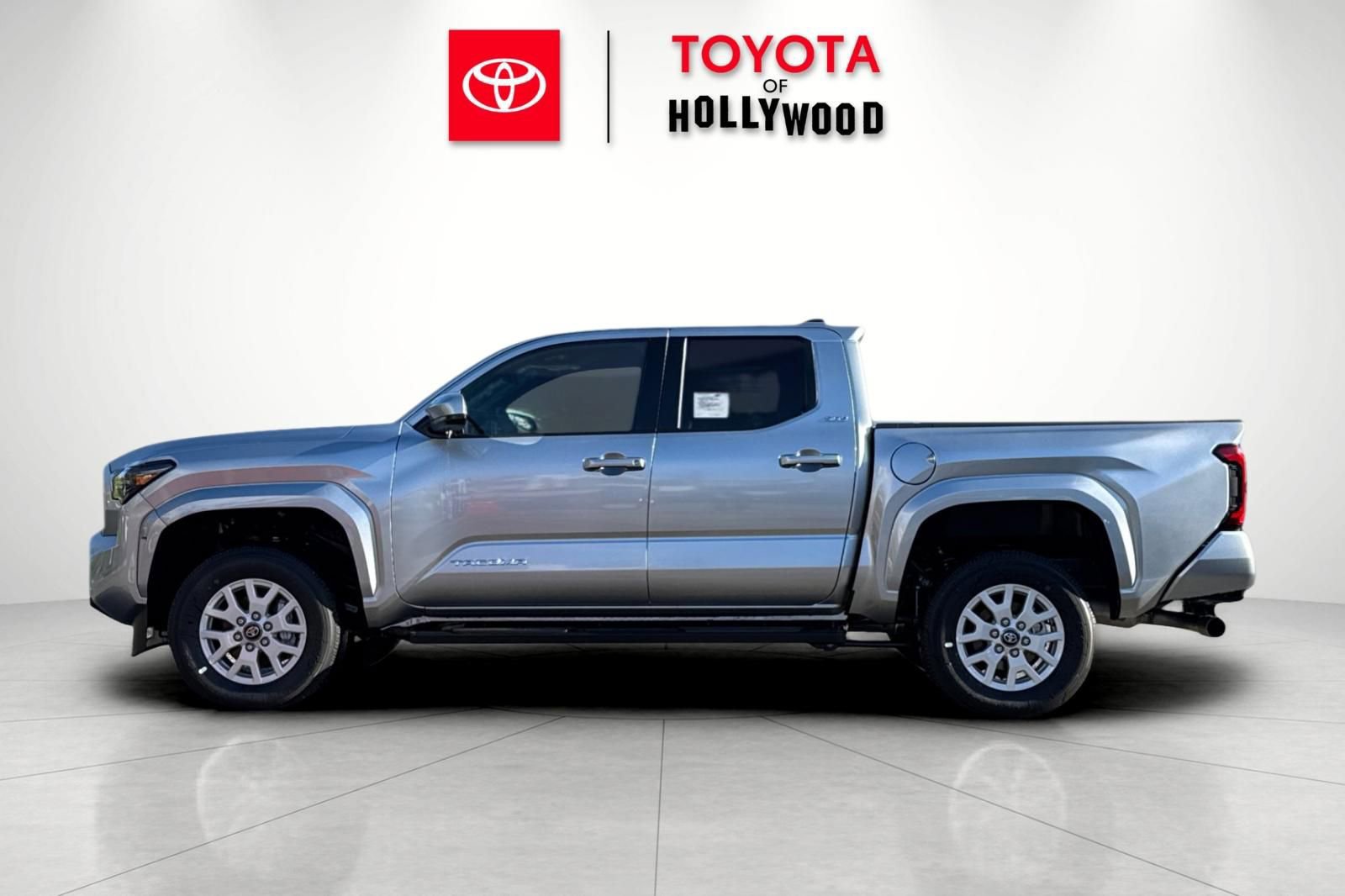 New 2026 Toyota Tacoma SR5 image 9