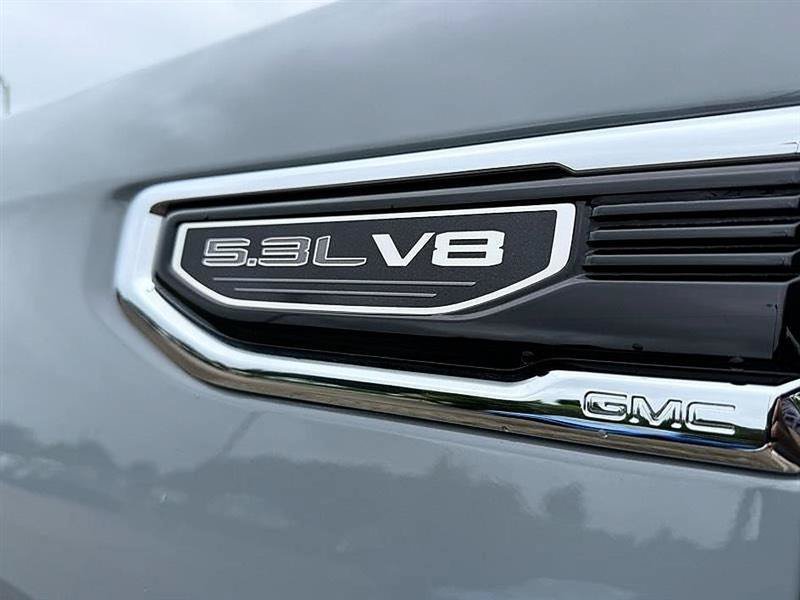Used 2025 GMC Sierra 1500 Denali w/ Technology Package AWD/4WD image 11