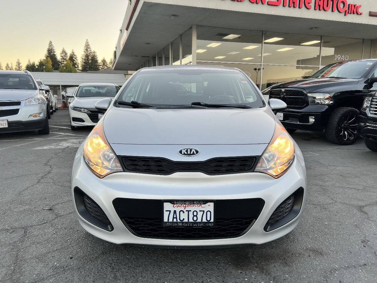 Used 2013 Kia Rio LX w/ PWR Pkg FWD image 3