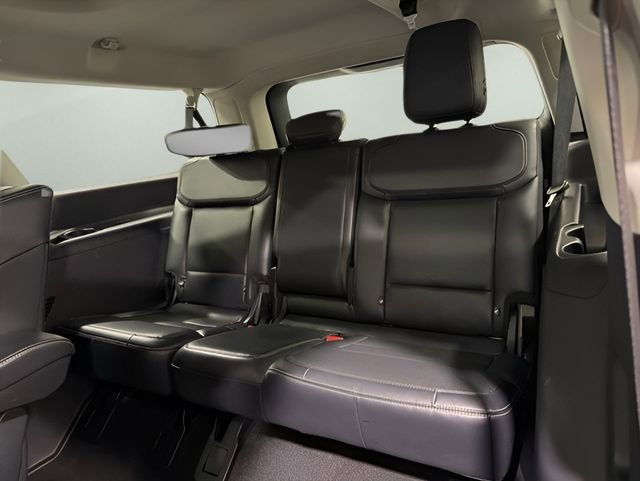 Used 2025 Ford Expedition Max Platinum AWD/4WD image 36