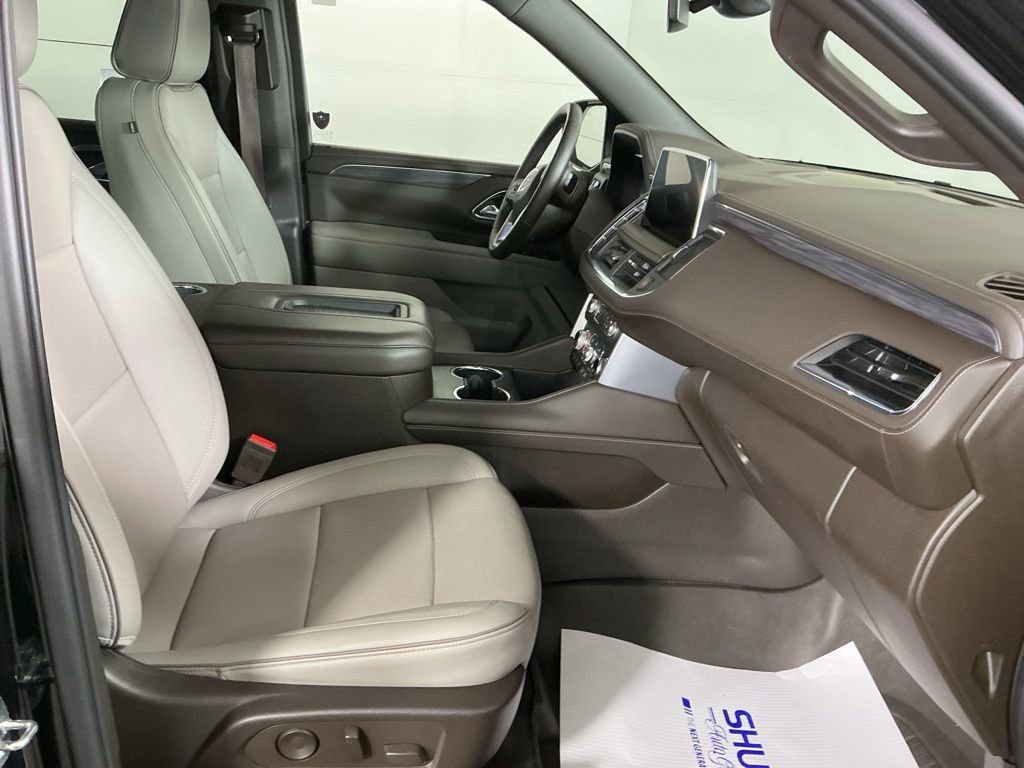 Used 2022 GMC Yukon SLT w/ SLT Luxury Package image 25