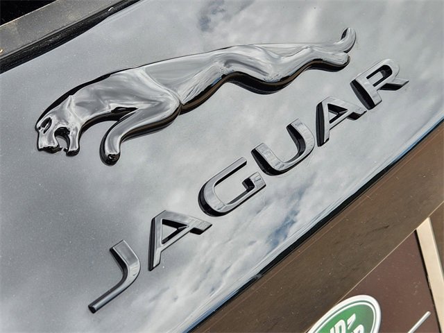 Used 2026 Jaguar F-PACE R-Dynamic S image 9