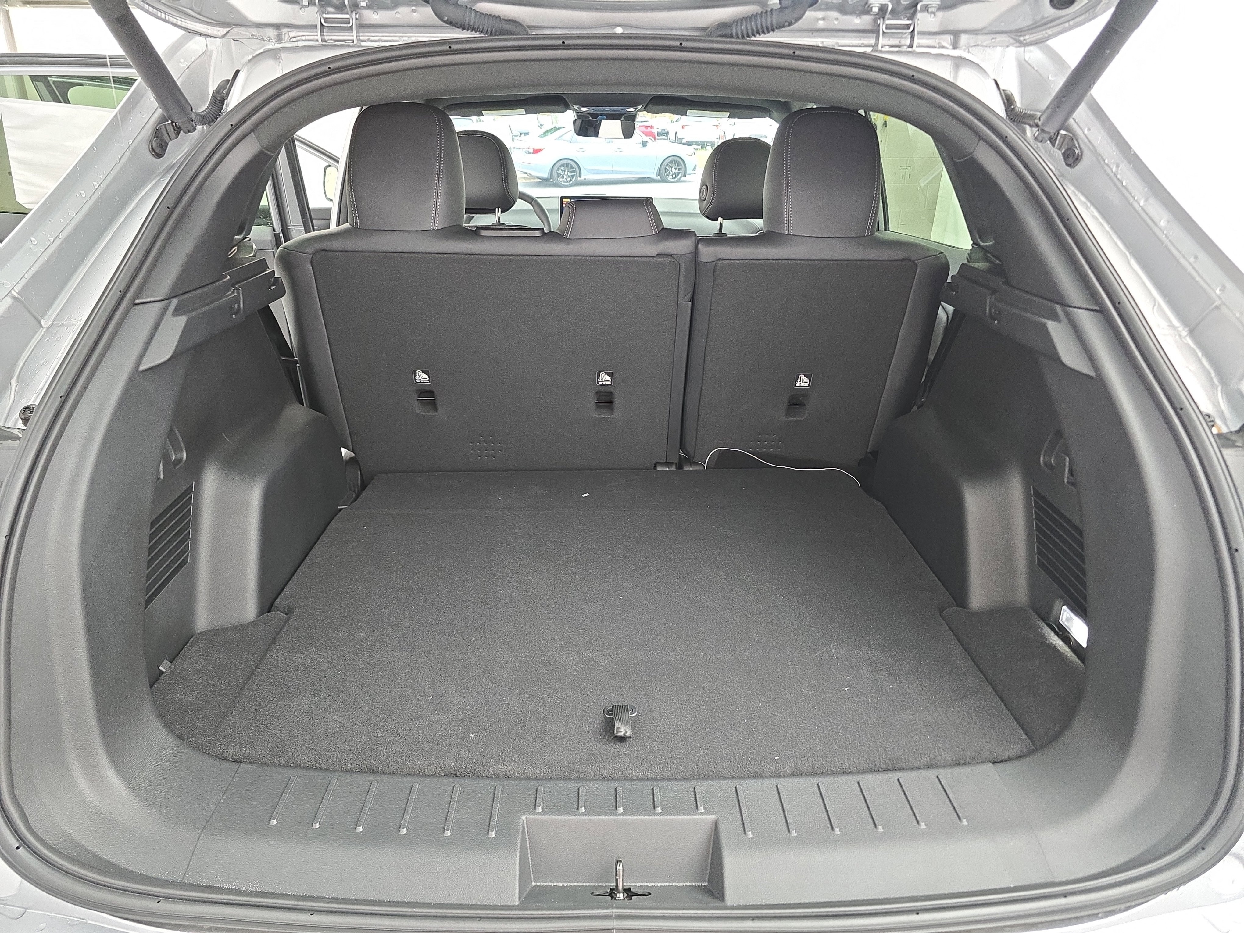 New 2025 VinFast VF 8 Plus image 12