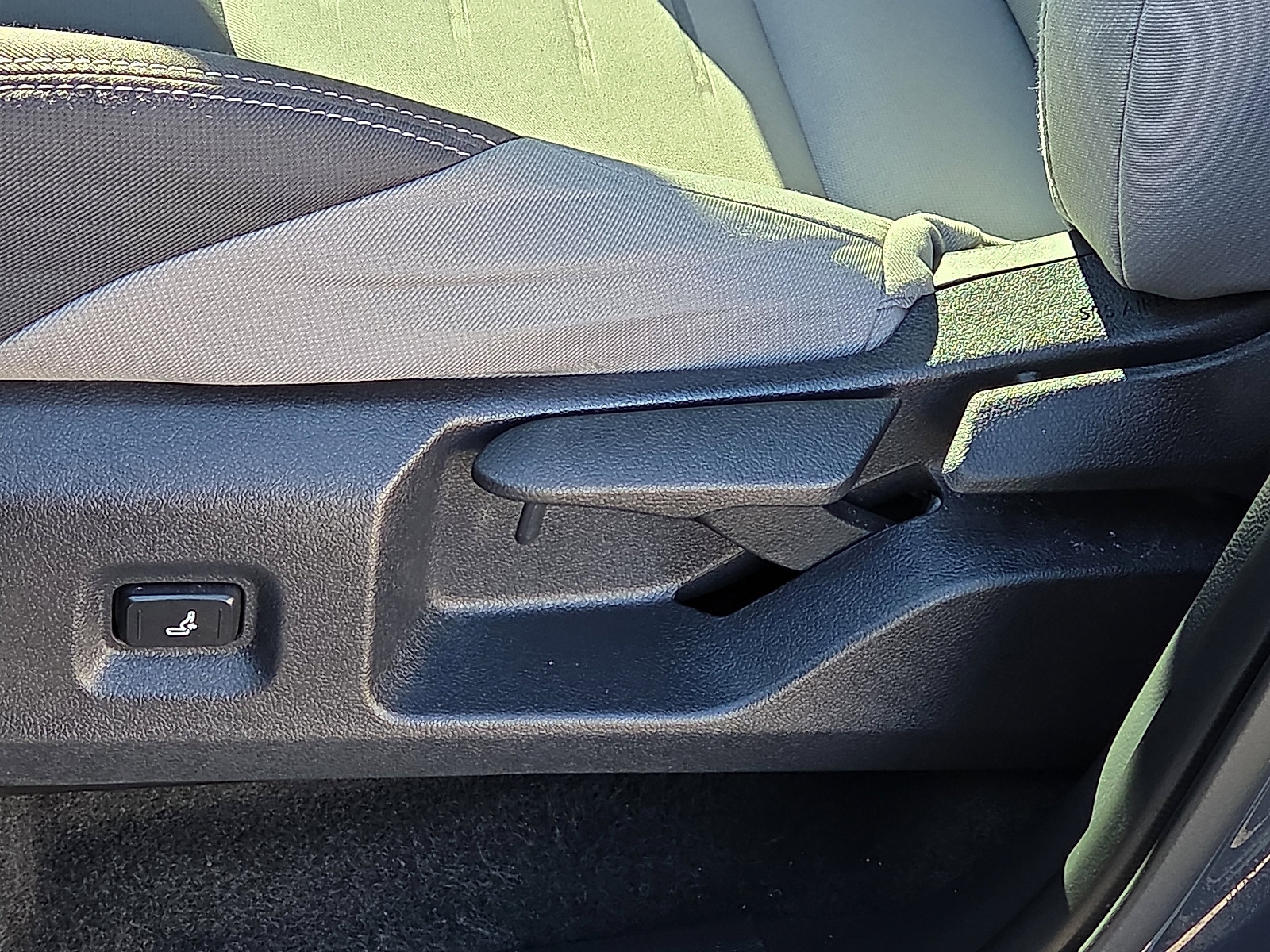 Used 2024 Toyota Tacoma TRD Off-Road image 14