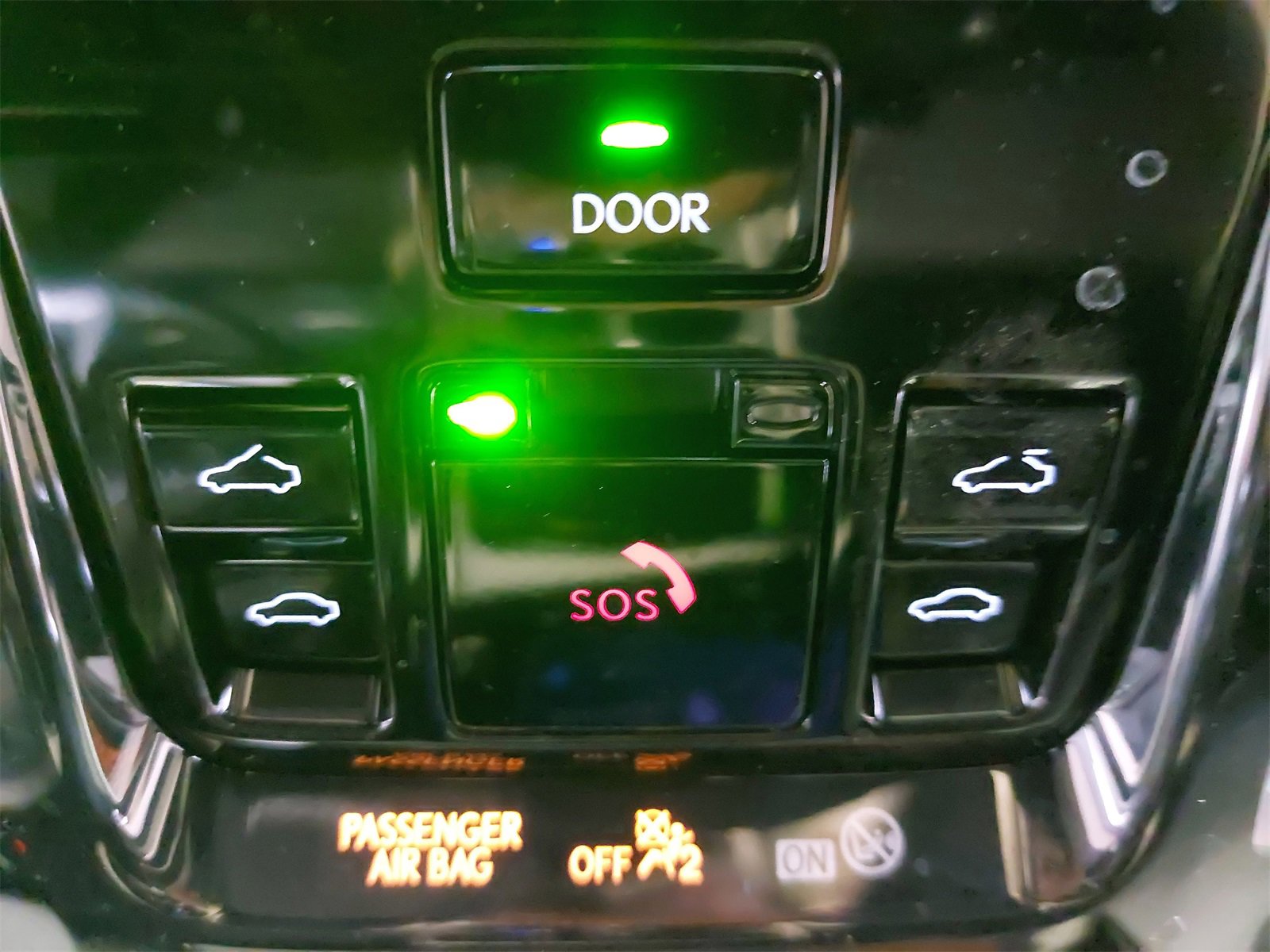 Used 2024 Lexus NX 350h AWD w/ Premium Package image 36