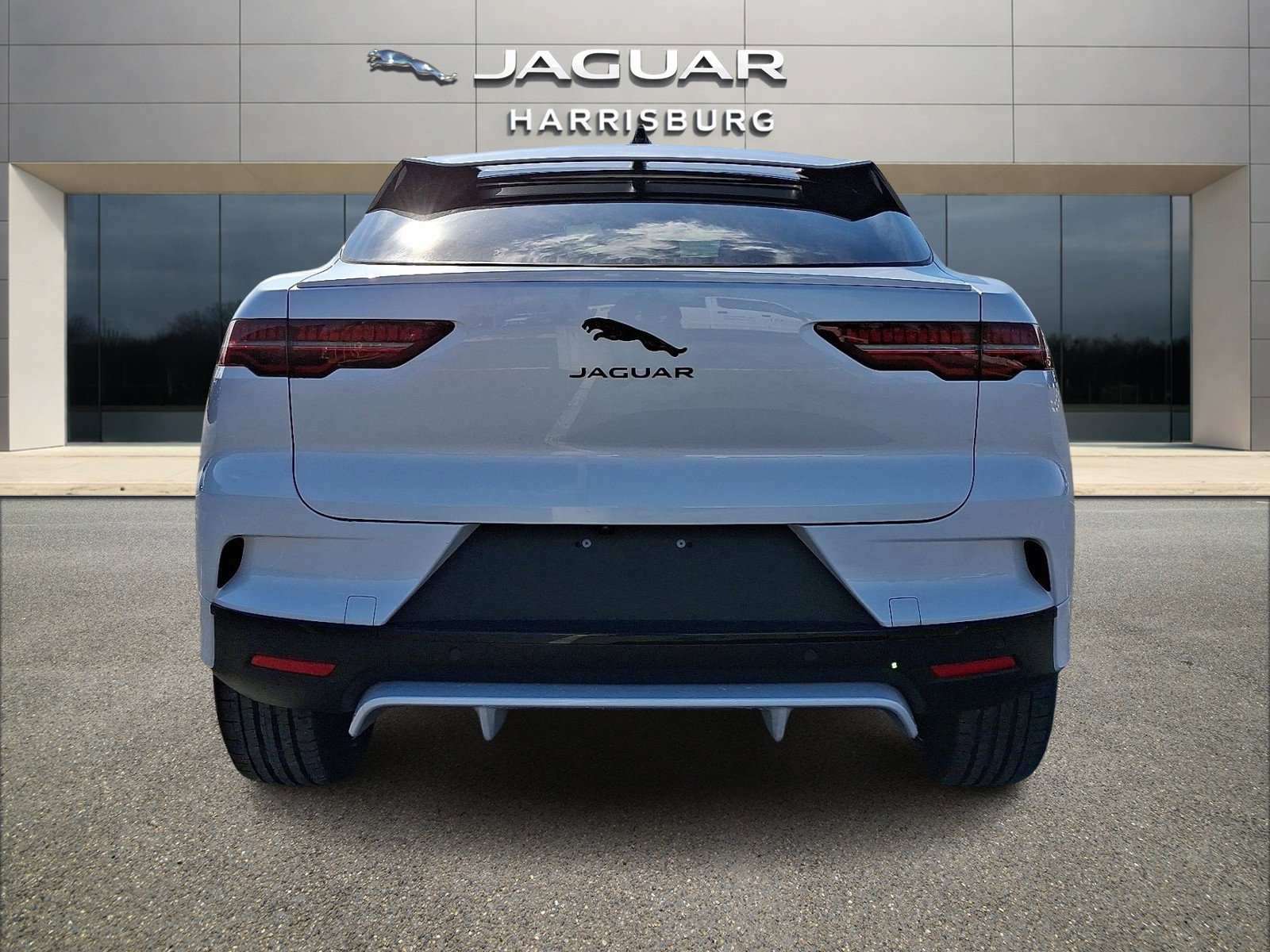 New 2024 Jaguar I-PACE R-Dynamic HSE image 3