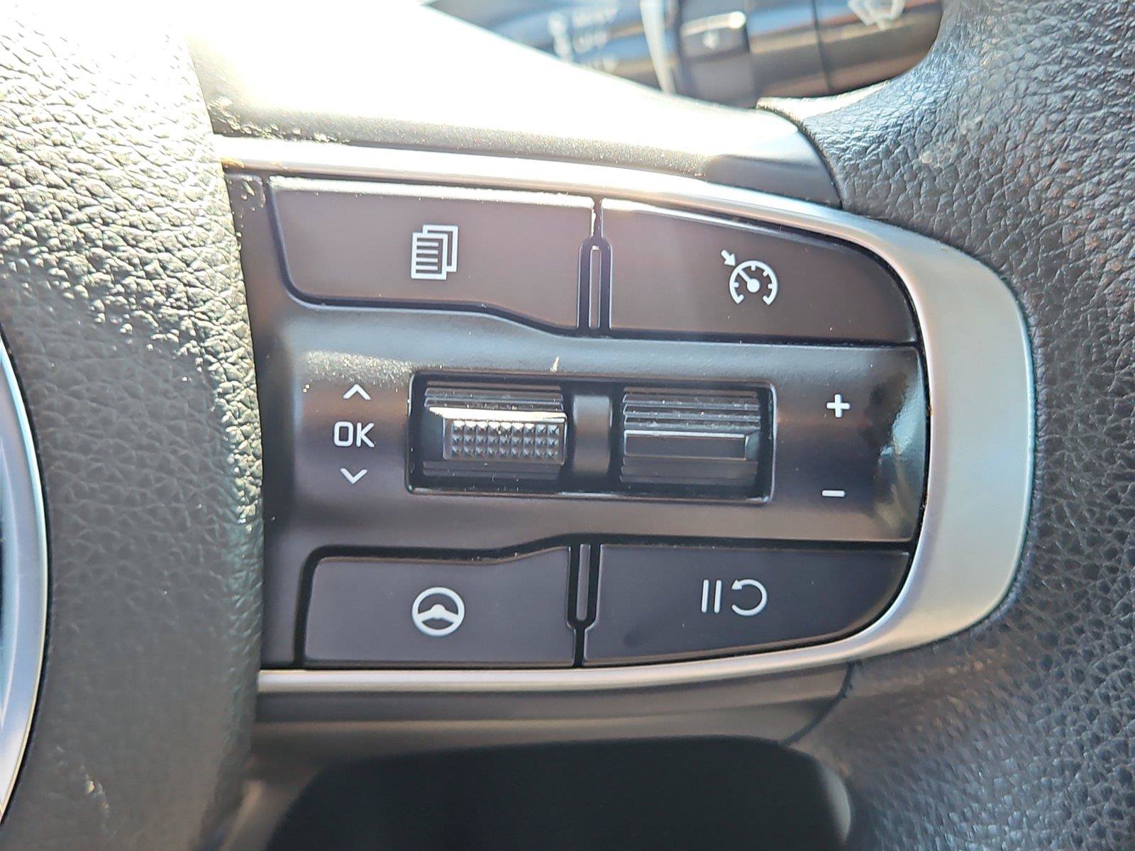 Used 2021 Kia K5 LXS FWD image 23