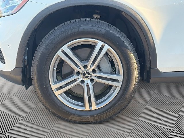 Used 2022 Mercedes-Benz GLC 300 4MATIC image 31