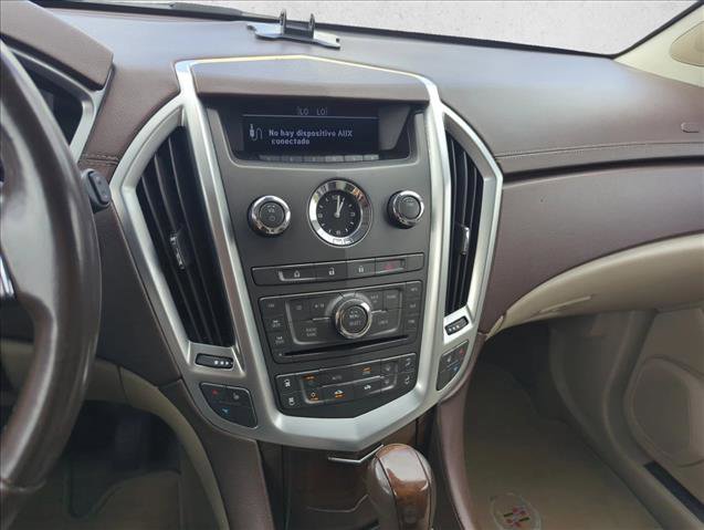 Used 2011 Cadillac SRX Luxury FWD image 12
