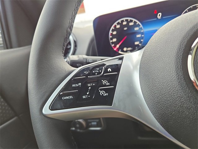 New 2026 Mercedes-Benz GLB 250 4MATIC image 19