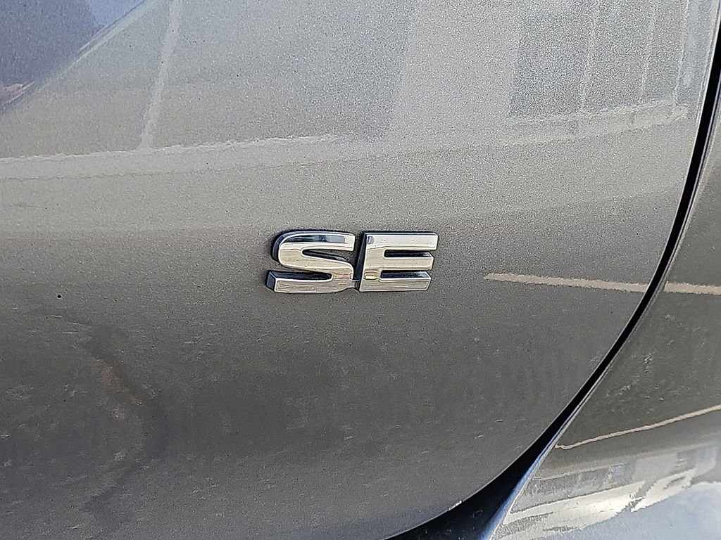 Used 2024 Mitsubishi Outlander SE image 34