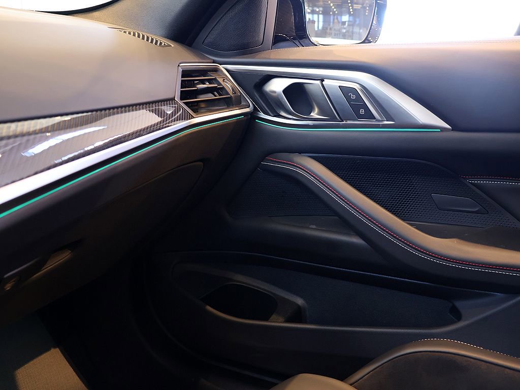 Used 2023 BMW M4 CSL image 40