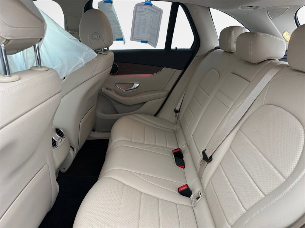 Used 2022 Mercedes-Benz GLC 300 4MATIC image 24