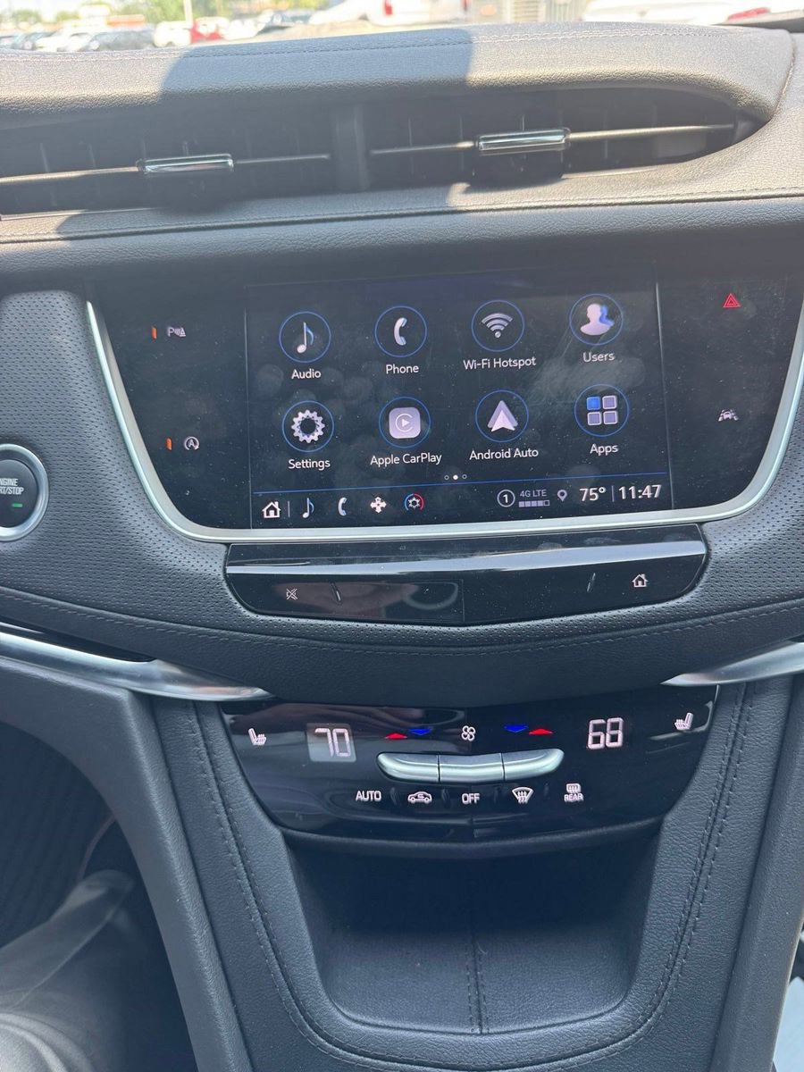 Certified 2024 Cadillac XT6 Luxury FWD image 16