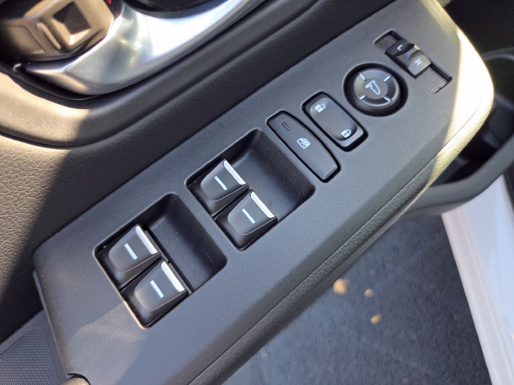 Certified 2025 Honda Pilot Touring image 35