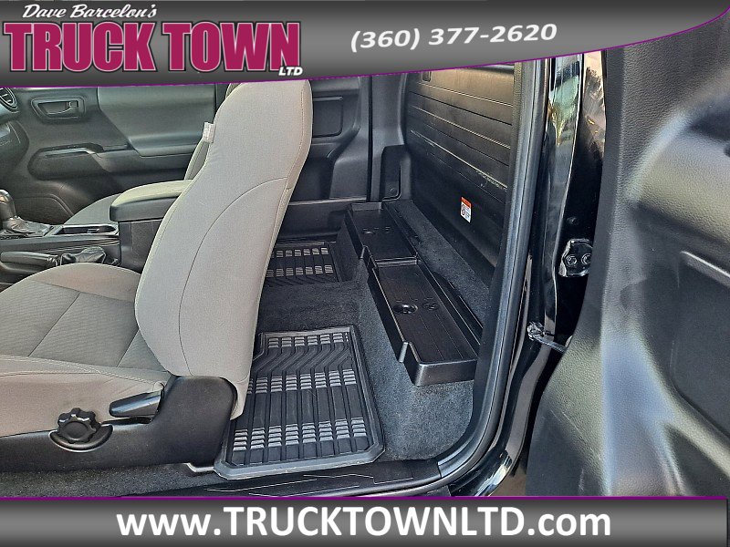 Used 2023 Toyota Tacoma SR image 10