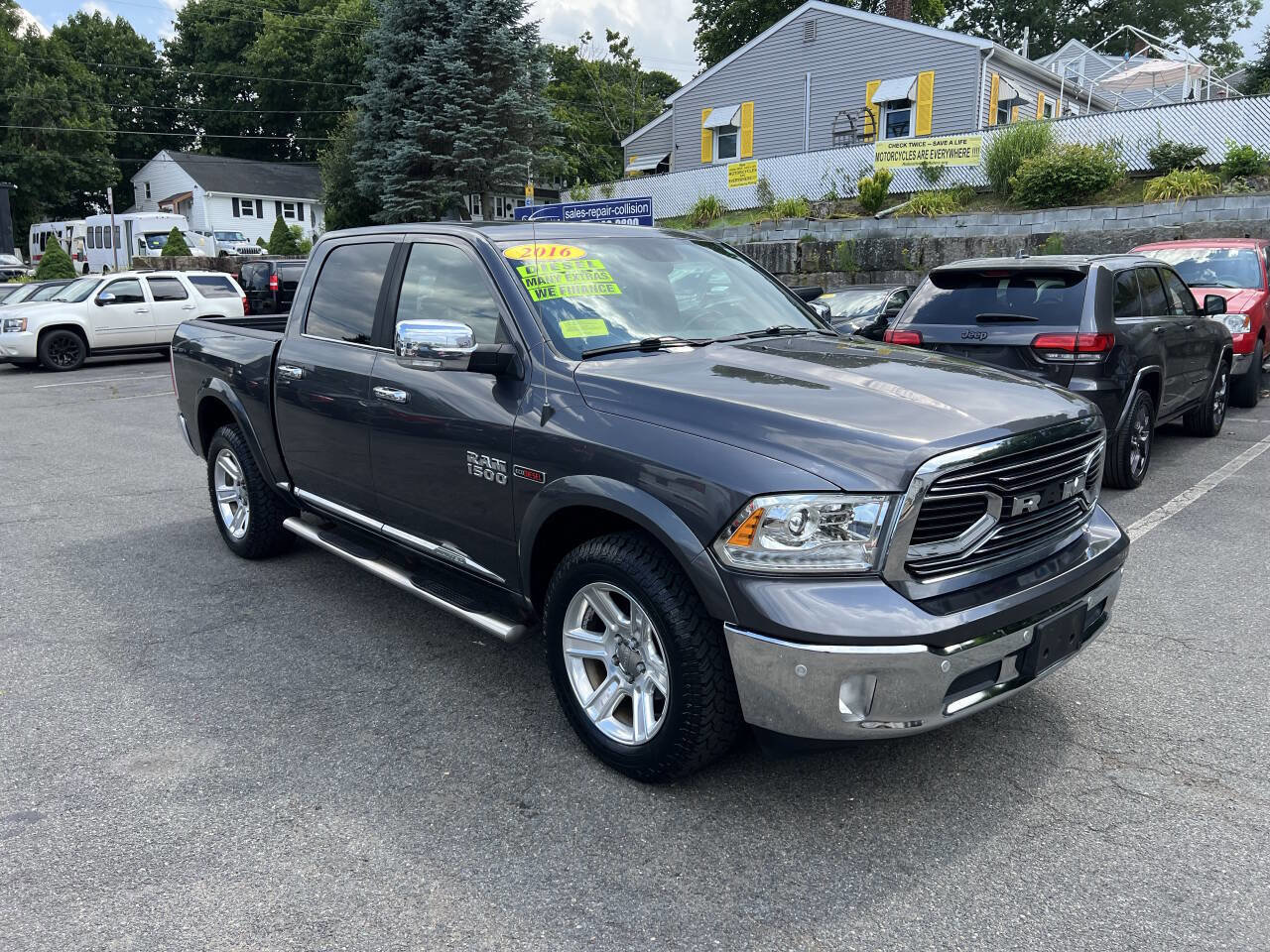 Used 2016 RAM 1500 Limited image 2
