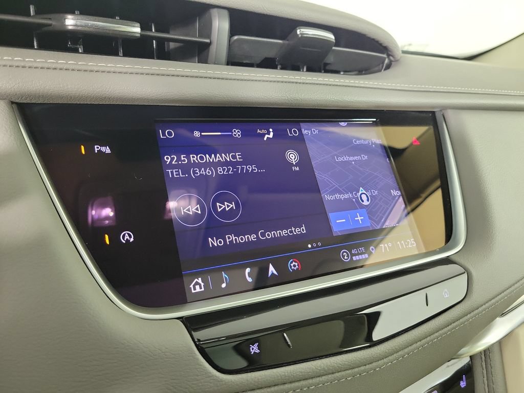 Certified 2022 Cadillac XT5 Premium Luxury FWD image 26