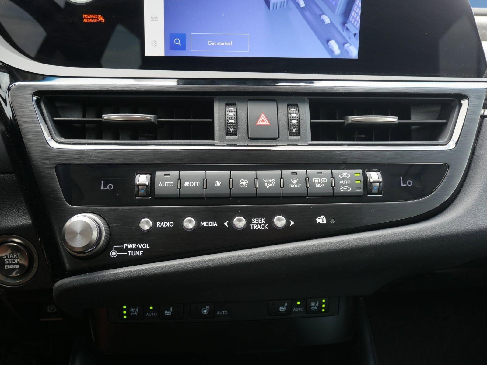 Certified 2024 Lexus ES 350 w/ Premium Package image 16