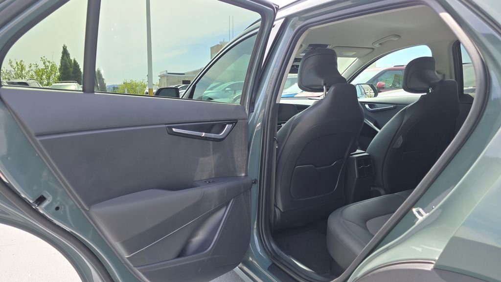 Used 2023 Kia Niro EX FWD image 16