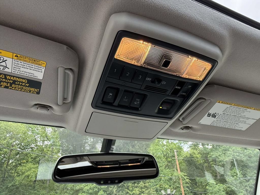 Used 2019 Toyota 4Runner Limited AWD/4WD image 27