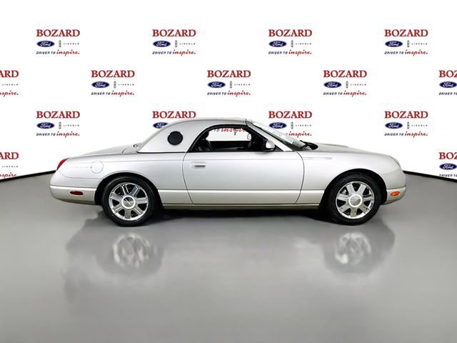Used 2005 Ford Thunderbird RWD image 9