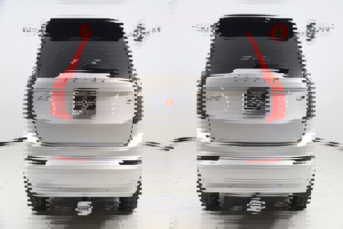 Used 2022 Volvo XC90 T6 Momentum w/ Climate Package image 55