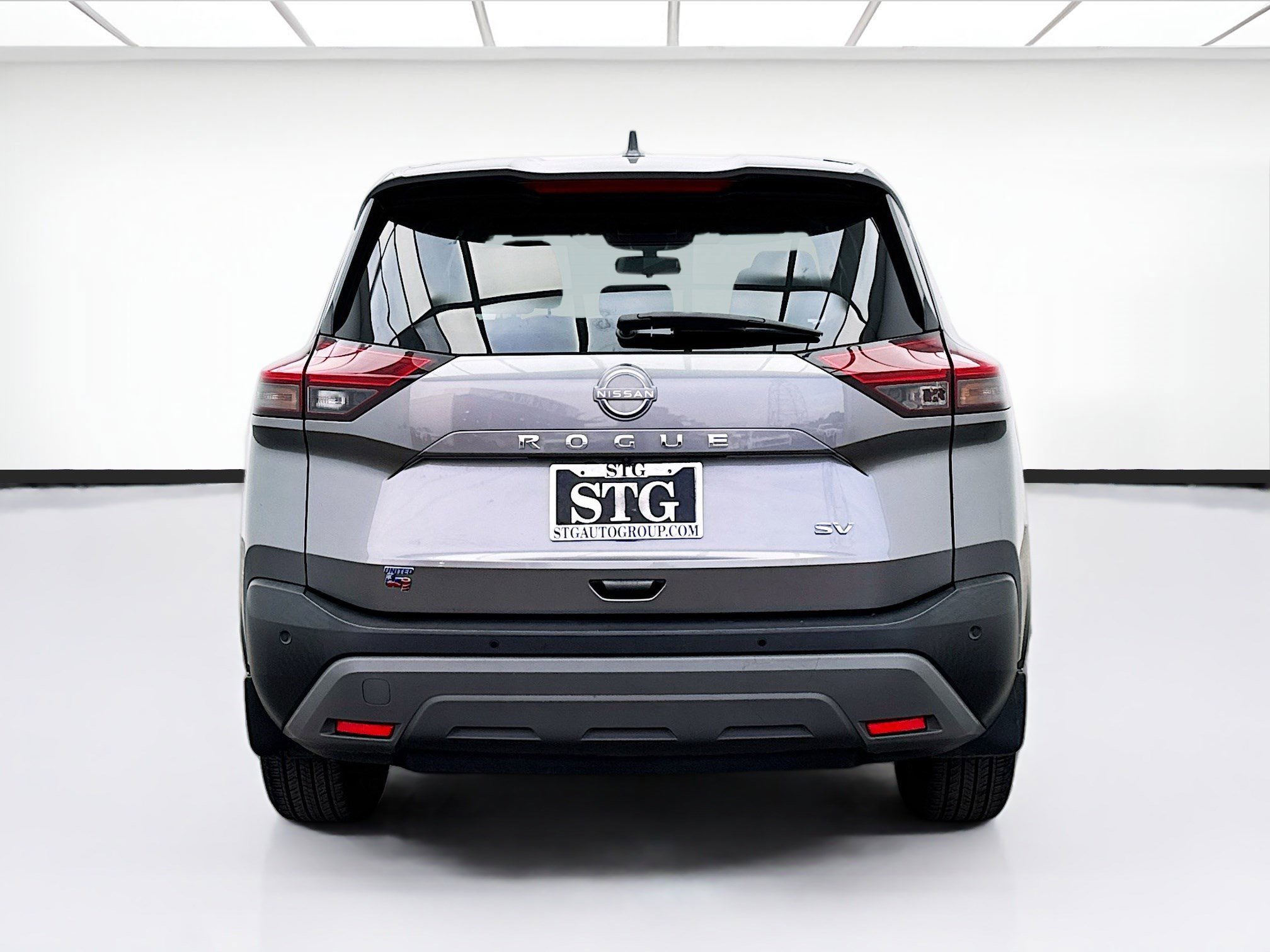Used 2023 Nissan Rogue SV image 5