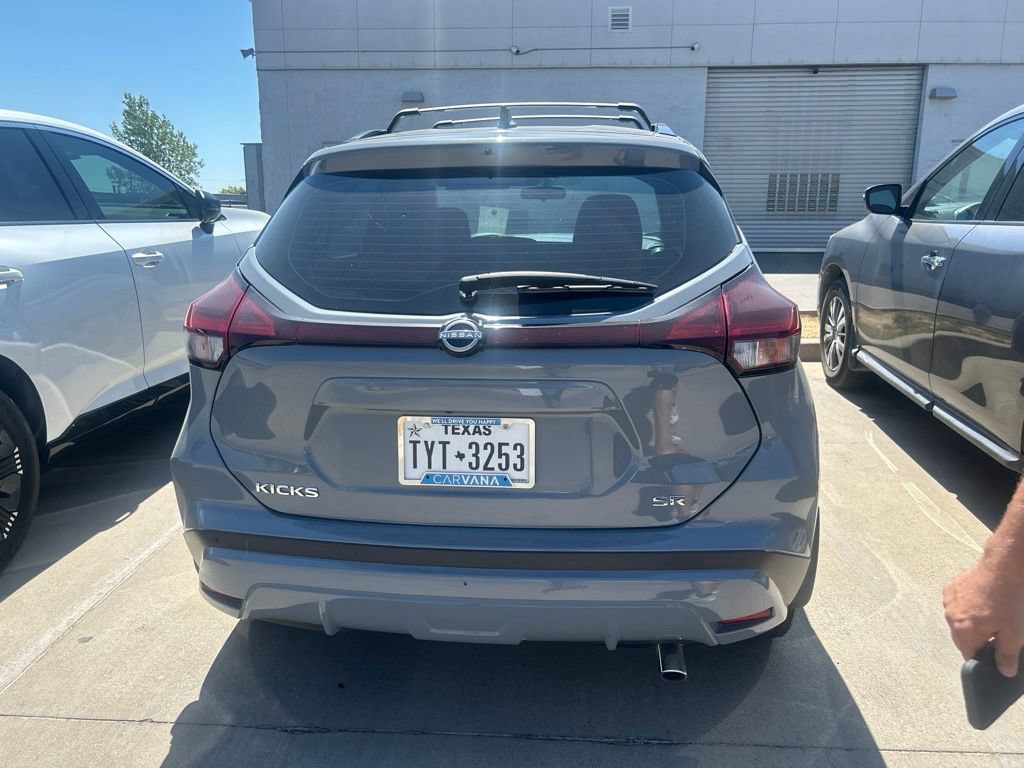 Certified 2023 Nissan Kicks SR w/ SR Premium Package FWD image 5