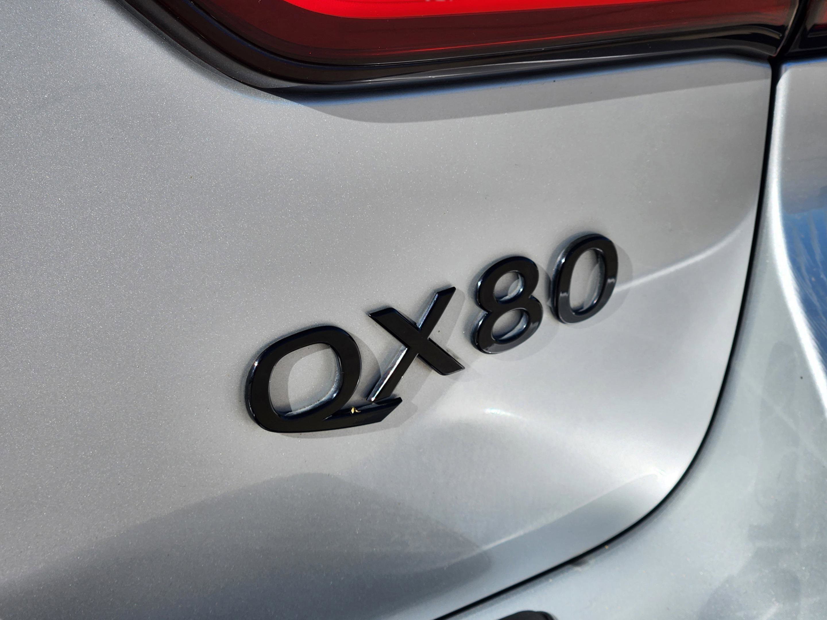 Used 2021 INFINITI QX80 Sensory w/ All-Season Package image 39