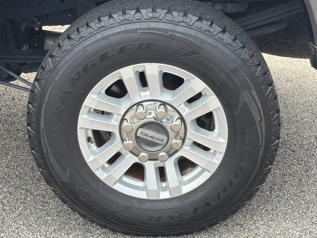 Used 2019 Ford F250 XLT w/ XLT Value Package AWD/4WD image 21