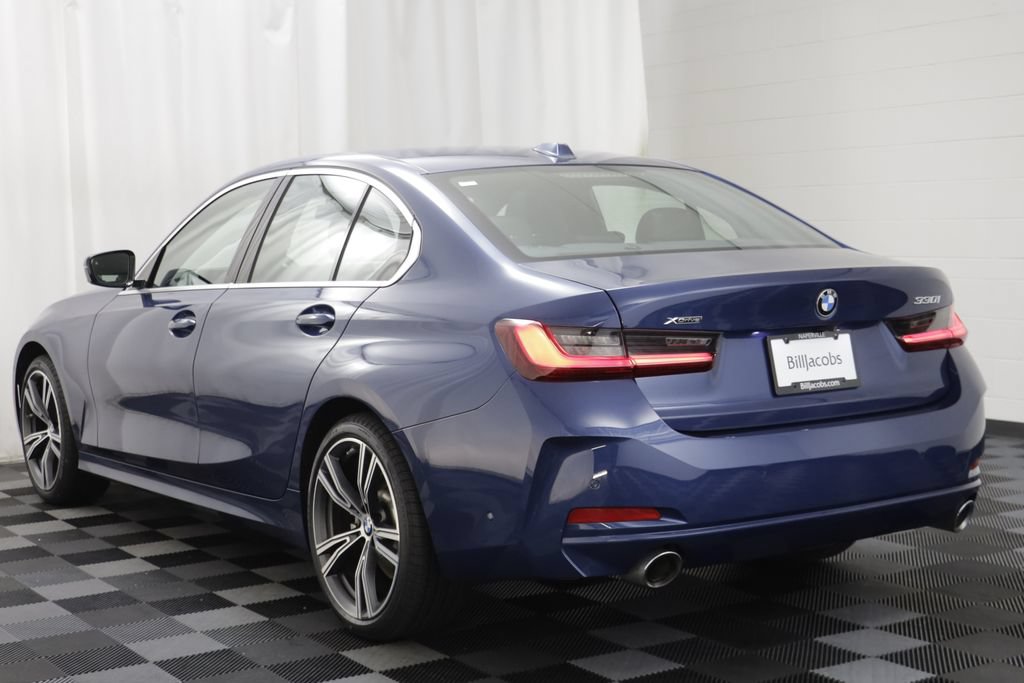 Used 2024 BMW 330i xDrive Sedan AWD/4WD image 14